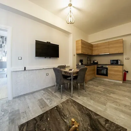 Sofia Downtown Life Apartment Exterior photo